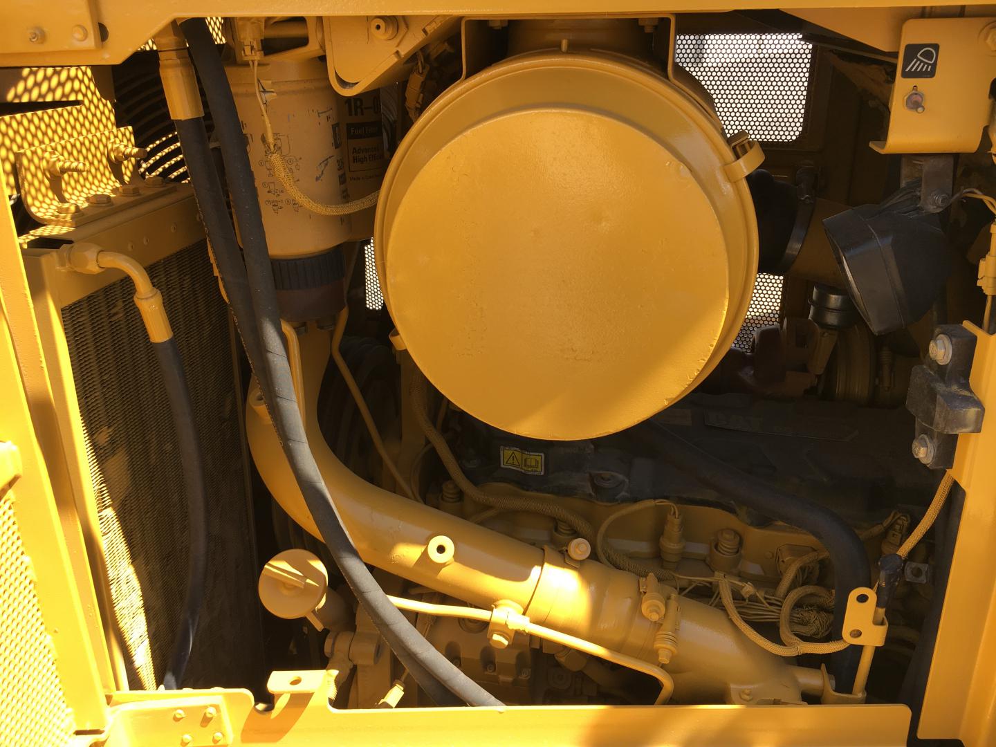 ./imagenes/INVOICE/2019/16115/TOPADOR FRONTAL CATERPILLAR D6T XL (37).JPG